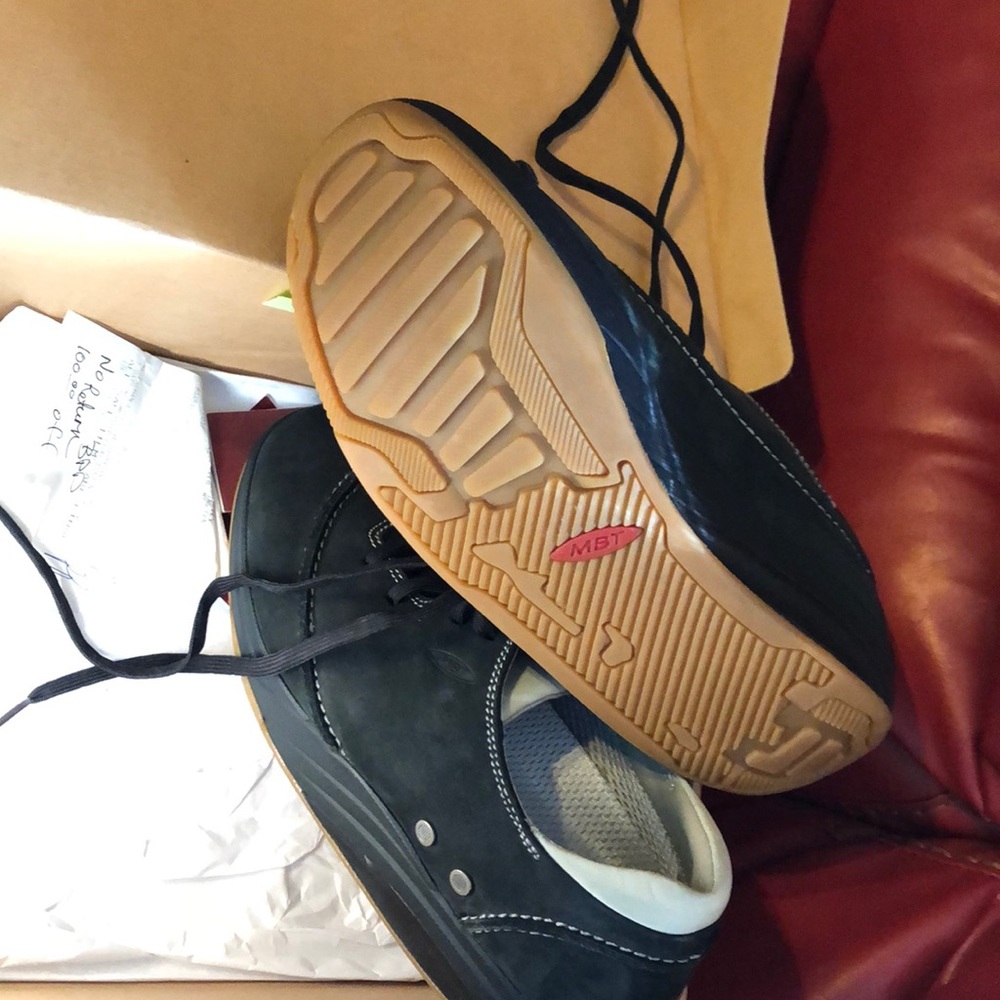 Like new. Size 7.5 MBT shoes
